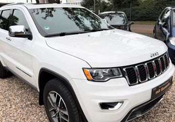 Jeep Grand Cherokee 90.407 km 22.000 &euro; Potsdam 14480