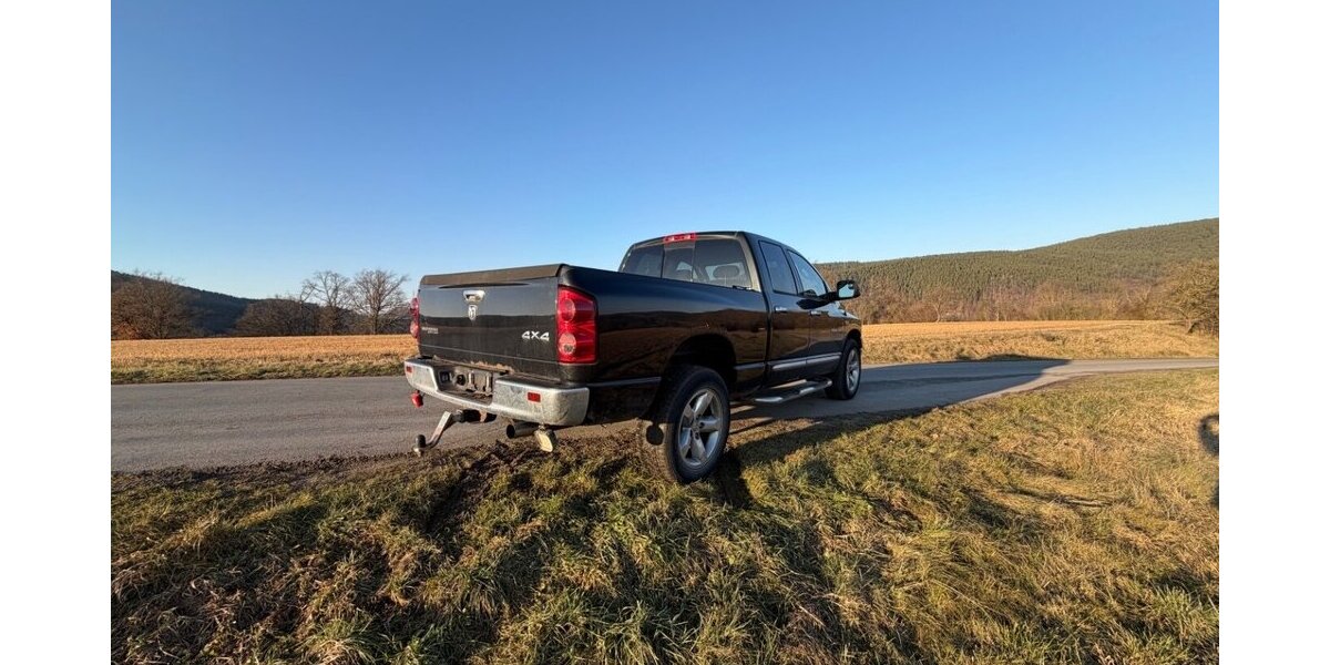 Dodge RAM 1500 Hemi 172.000 km 7.500 &euro; Rudolstadt 07407