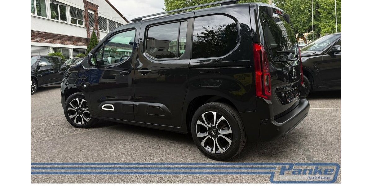 Citroen Berlingo Shine M 130*Pano*SHZ*DAB*NAV*KEYL.*TotW 87.475 km 15.890 &euro; Berlin 13187