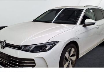 VW Passat 25.872 km 35.990 &euro; Aachen 52068