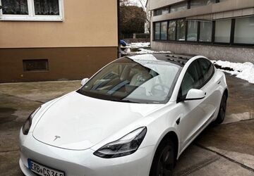 Tesla Model 3 84.705 km 22.000 &euro; Neustadt 91413