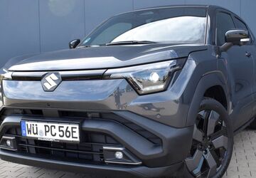 Suzuki e Vitara 4.500 km 37.990 &euro; Kist 97270