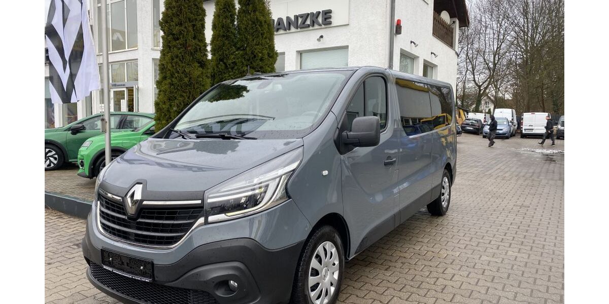 Renault Trafic 93.200 km 29.600 &euro; Borgsdorf 16556