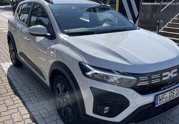 Dacia Sandero 5.631 km 17.890 &euro; Wolfenbüttel 38304