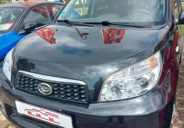 Daihatsu Terios 82.800 km 9.990 &euro; Ilmenau 98693