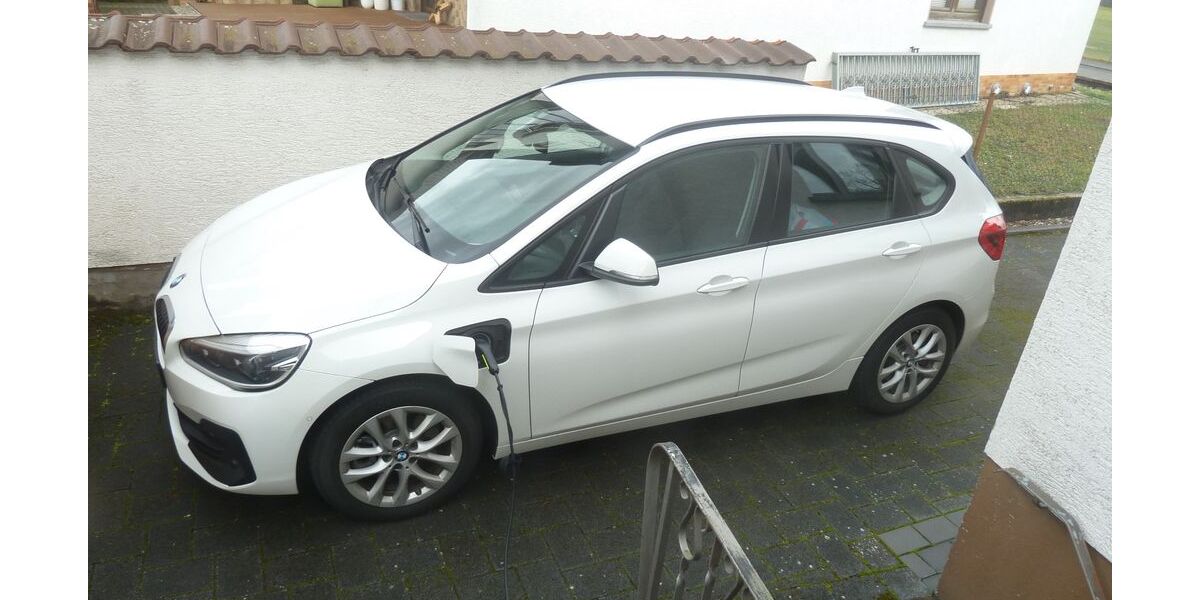 BMW 225 Active Tourer 11.000 km 19.900 &euro; Hainburg 63512