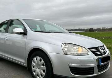 VW Jetta 182.000 km 2.800 &euro; Bremen 28197