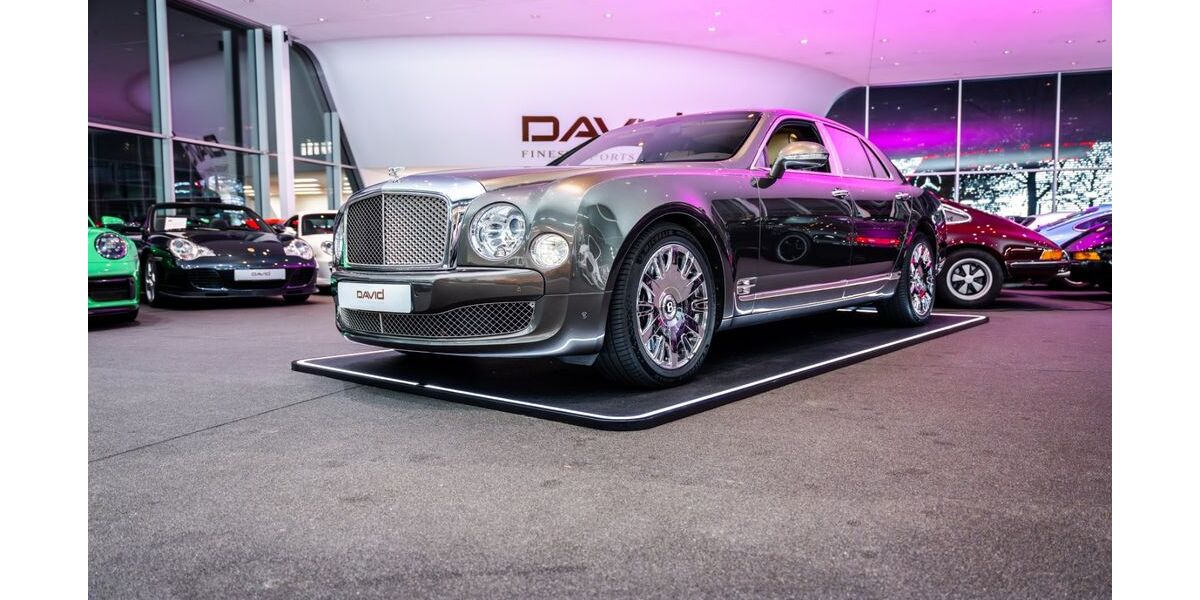 Bentley Mulsanne 83.067 km 89.900 &euro; Hamburg 22047