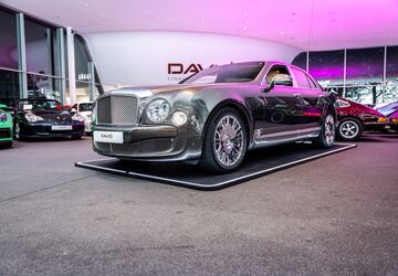Bentley Mulsanne 83.067 km 99.900 &euro; Hamburg 22047