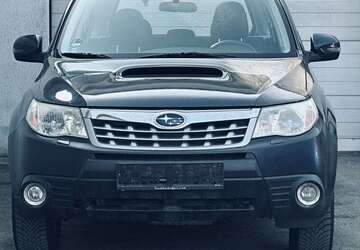 Subaru Forester 208.000 km 3.999 &euro; Leinefelde 37327