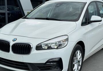 BMW 216 165.227 km 13.990 &euro; Vechelde 38159