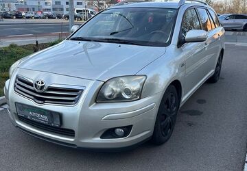 Toyota Avensis 239.000 km 2.900 &euro; Nürnberg 90449
