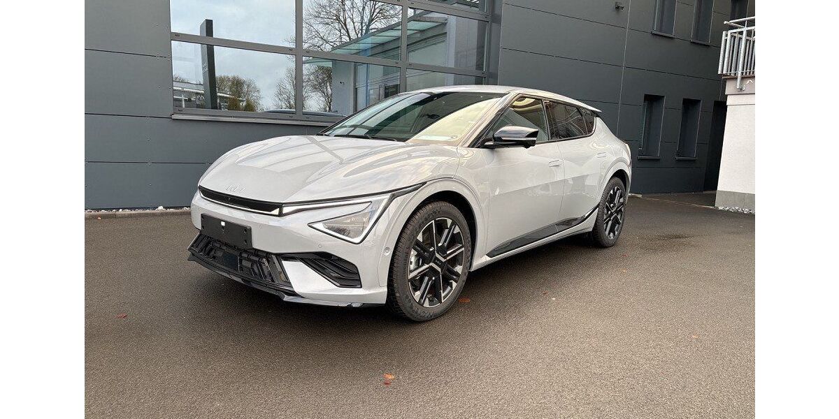 Kia EV6 2.740 km 56.790 &euro; Dingelstädt 37351