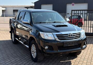 Toyota Hilux 190.000 km 19.999 &euro; Saarlouis 66740