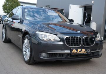 BMW 750 227.137 km 10.900 &euro; Stahnsdorf 14532