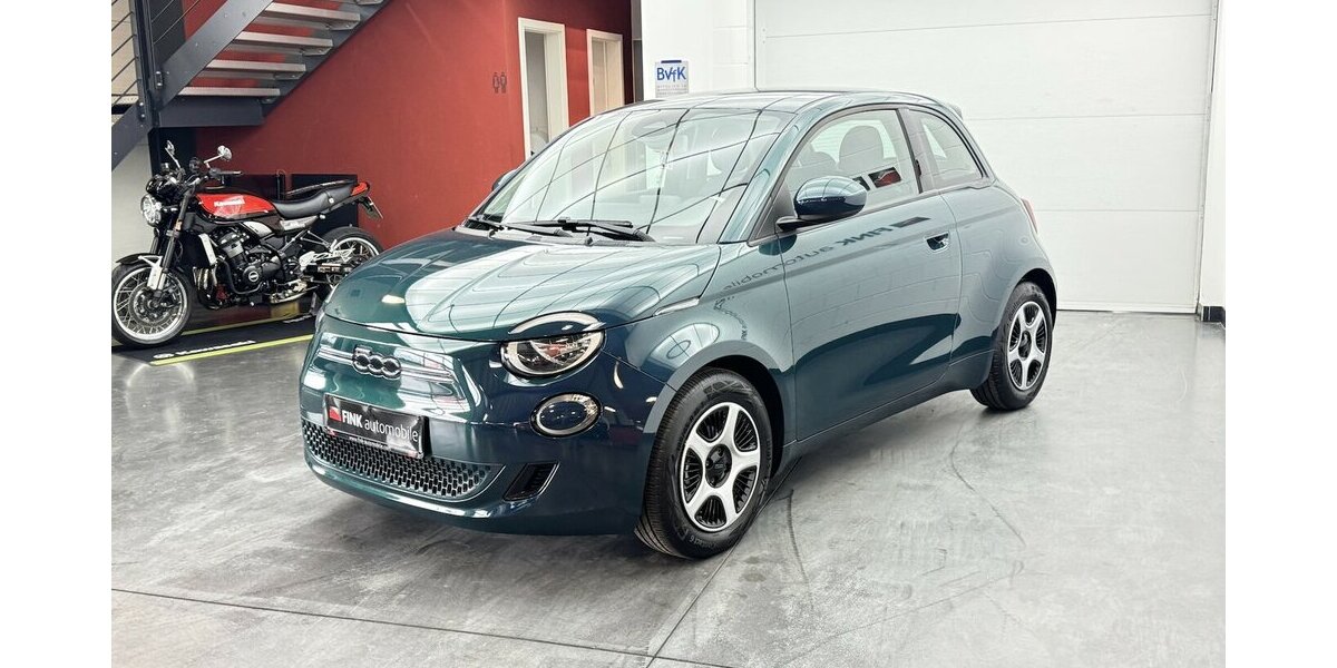 Fiat 500e Action 1. Hand Carplay 12.500 km 14.820 &euro; Lich 35423