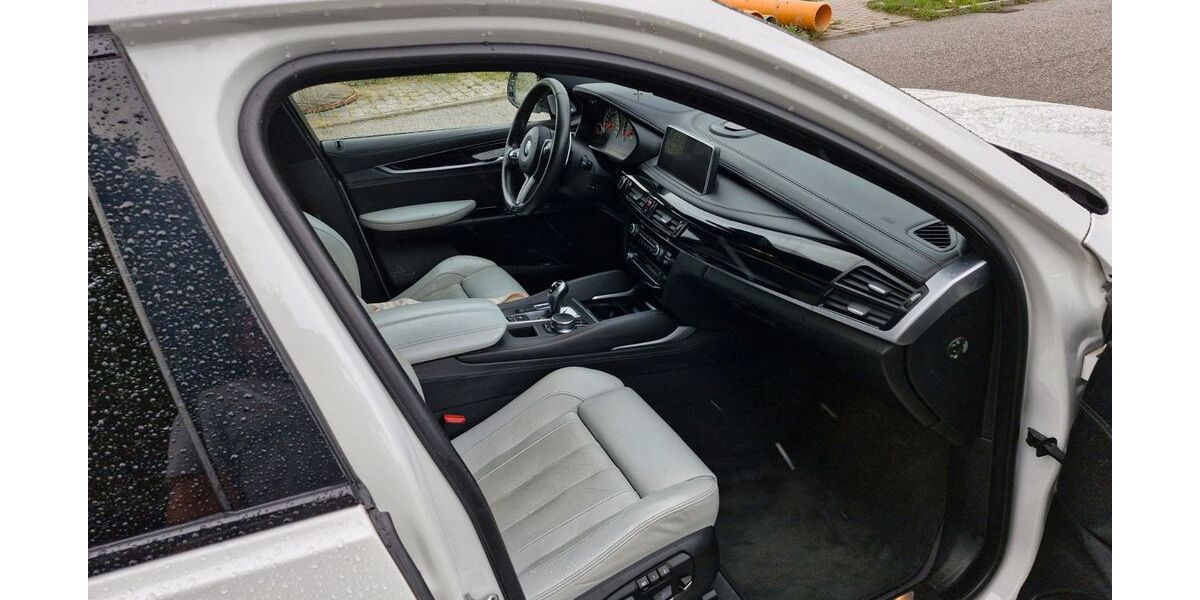 BMW X6 M 120.000 km 41.000 &euro; Eppingen 75031