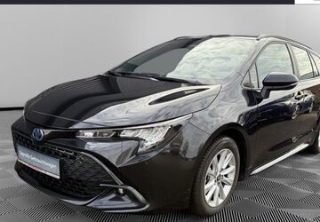 Toyota Corolla 15.870 km 28.900 &euro; Templin 17268