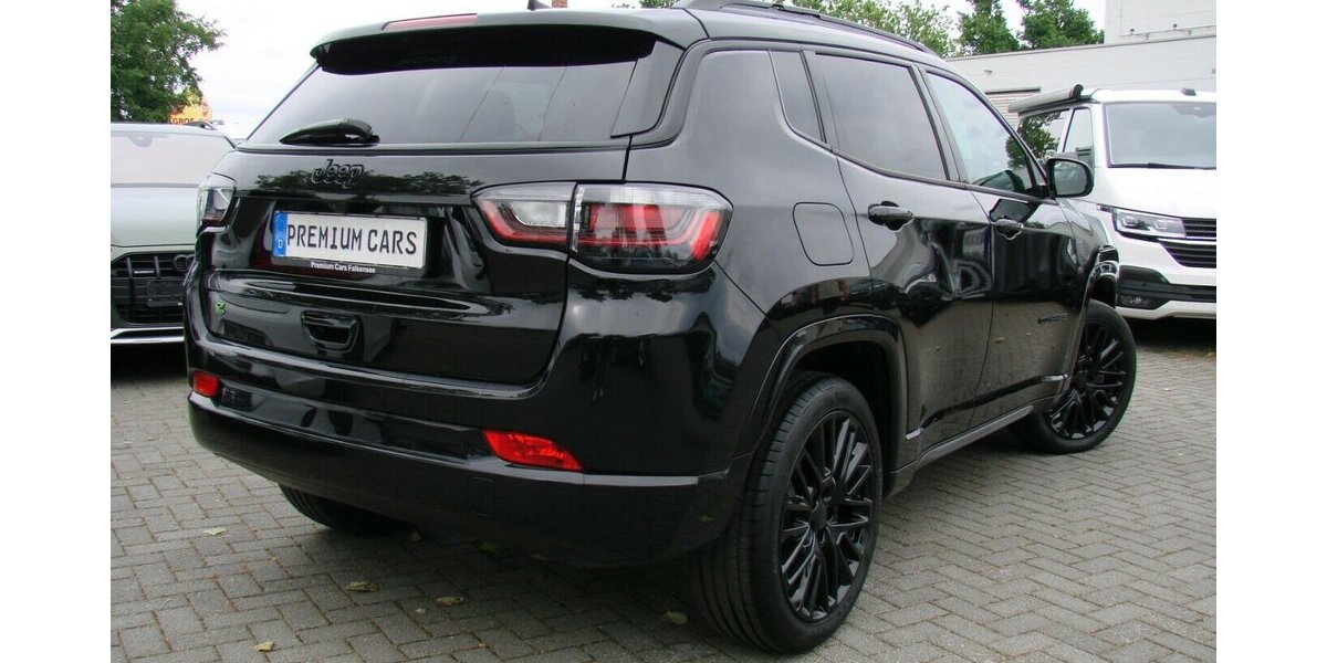 Jeep Compass 1.5 Red-Edition Mild-Hybrid ACC LED Kamera 29.532 km 23.980 &euro; Falkensee 14612