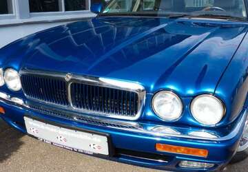Jaguar XJ 168.033 km 11.500 &euro; Freiburg 79108