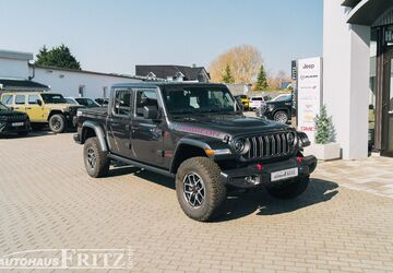 Jeep Gladiator 5.935 km 71.900 &euro; Landsberg OT Oppin 06188