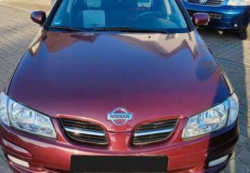 Nissan Almera 142.000 km 1.900 &euro; Cottbus 03055