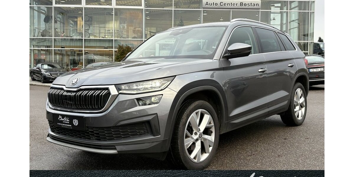 Skoda Kodiaq 1.5 TSI STYLE V+C/DSG/KAMERA/NAVI/DAB/AHK 131.783 km 23.800 &euro; Villingen-Schwenningen 78054