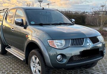 Mitsubishi L200 96.000 km 13.900 &euro; Mainz 55129