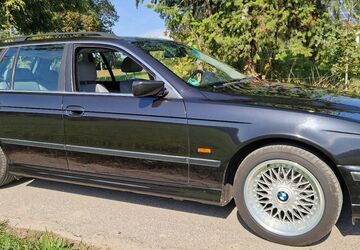 BMW 528 199.999 km 6.290 &euro; Hilter 49176