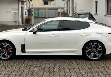 Kia Stinger 41.000 km 34.900 &euro; Limburg an der Lahn 65551