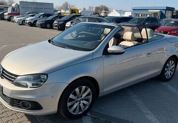 VW Eos 296.321 km 4.950 &euro; MITTENWALDE 15749