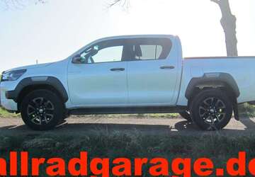 Toyota Hilux 106.000 km 41.500 &euro; Köln 50678