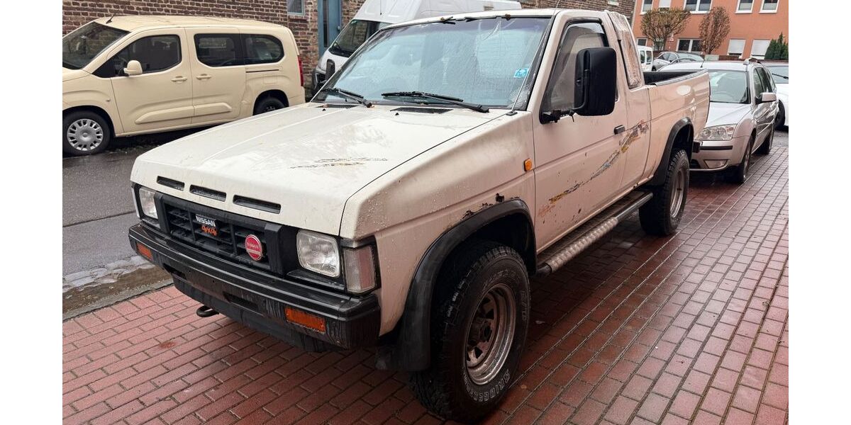 Nissan Navara 140.000 km 3.900 &euro; Bonn 53111