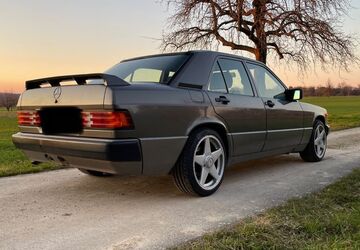 Mercedes-Benz 190 248.581 km 3.500 &euro; Karlsbad 76307