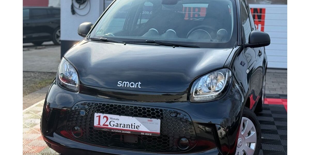 Smart ForFour 44.265 km 7.649 &euro; VÖHRINGEN (LANDKREIS ROTTWEIL BEI STUTTGART) 72189