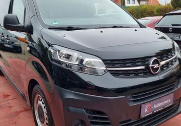 Opel Vivaro 50.000 km 23.999 &euro; Weißenhorn 89264