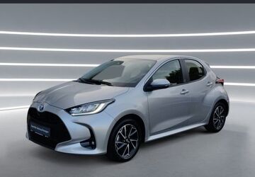 Toyota Yaris 11.460 km 21.490 &euro; Bonn 53119