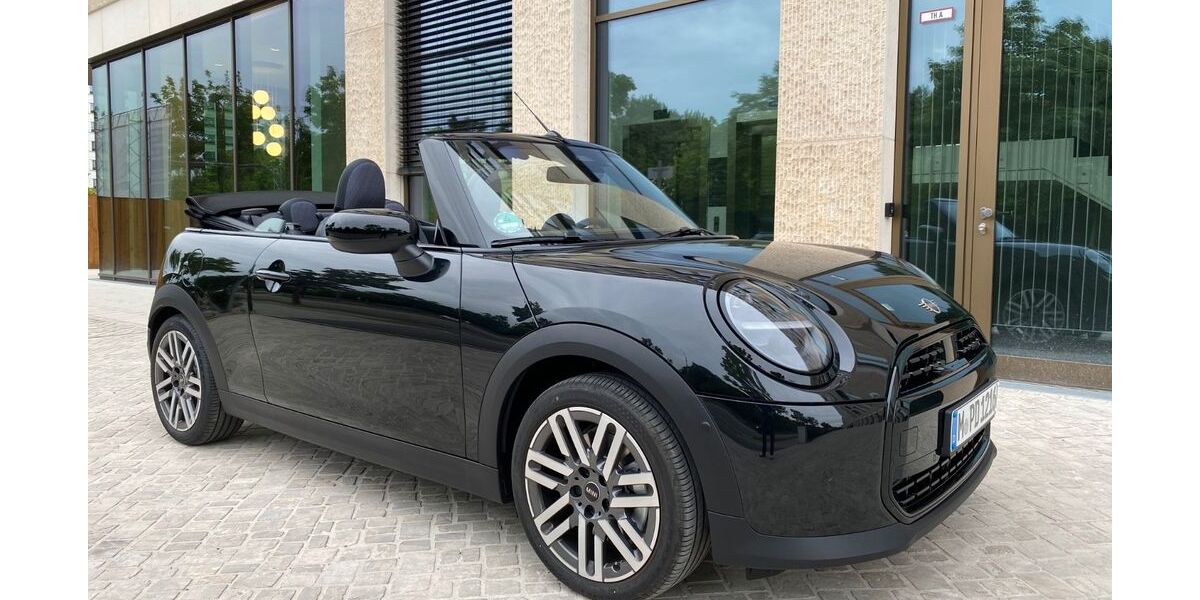 Mini Cooper Cabrio 2.000 km 29.000 &euro; München 80935