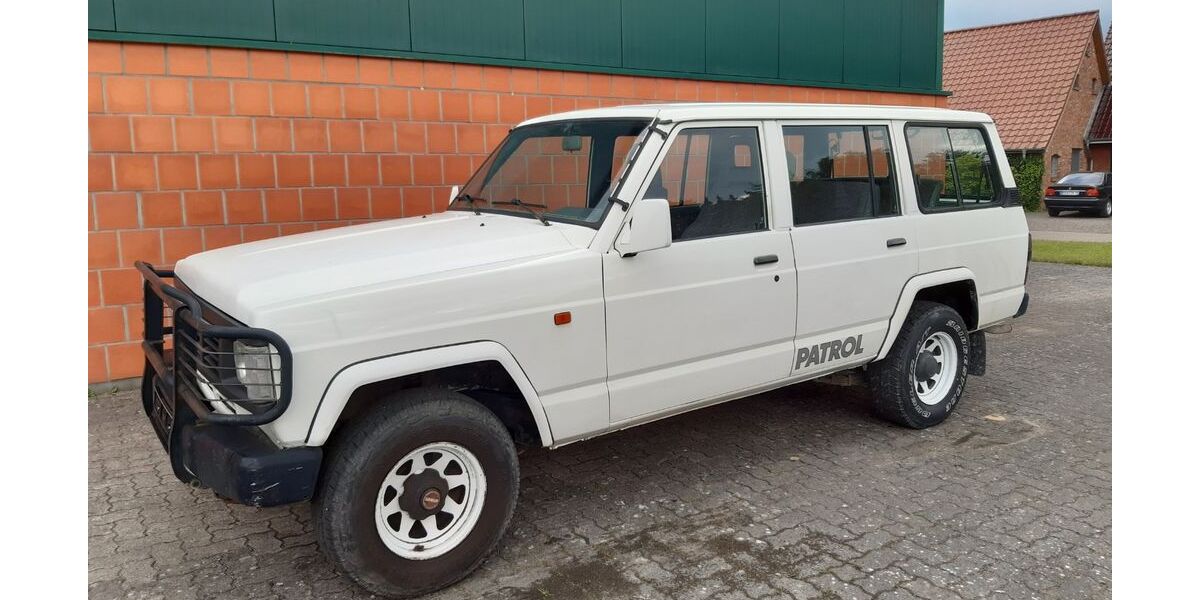 Nissan Patrol 382.000 km 12.500 &euro; Karlshöfen 27442