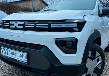 Dacia Spring 7.739 km 14.990 &euro; Großbeeren 14979