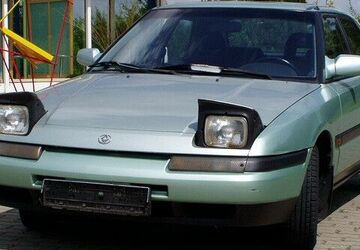 Mazda 323 112.440 km 2.000 &euro; Halle 06116