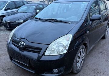Toyota Corolla Verso 224.318 km 2.990 &euro; Kaiserslautern 67663
