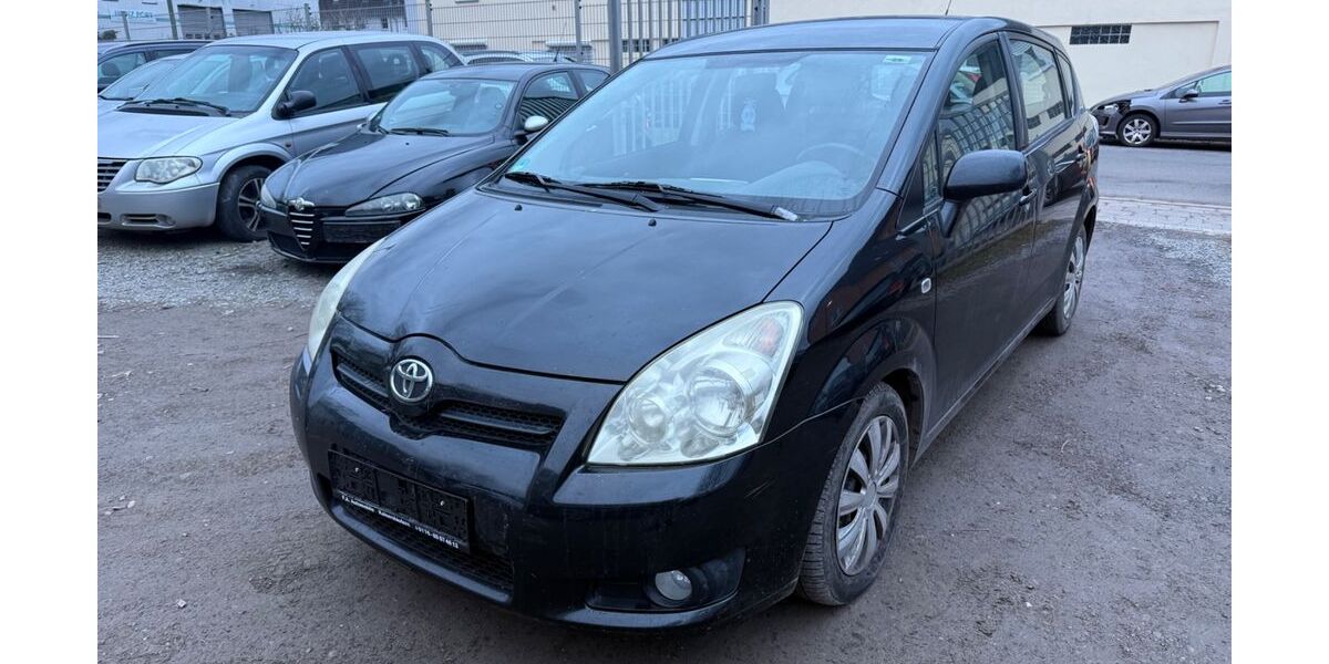 Toyota Corolla Verso 224.318 km 2.990 &euro; Kaiserslautern 67663
