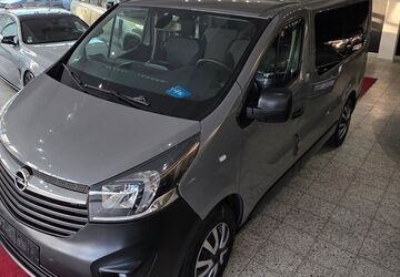 Opel Vivaro 240.000 km 11.900 &euro; Grossbeeren 14979
