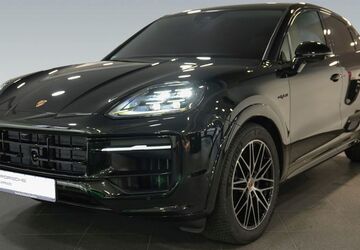 Porsche Cayenne 9.900 km 121.980 &euro; Frankfurt 60314