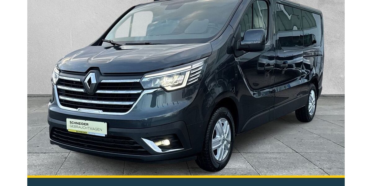 Renault Trafic 88.000 km 32.890 &euro; Hof 95030