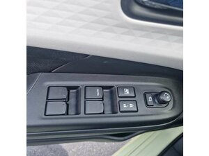 Suzuki Swift 1.2 Dualjet Hybrid MT Comfort+ Garantie 4.800 km 20.650 &euro; Obrigheim-Asbach 74847