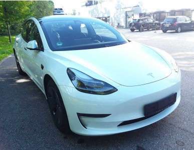 Tesla Model 3 32.603 km 30.500 &euro; Eitorf 53783