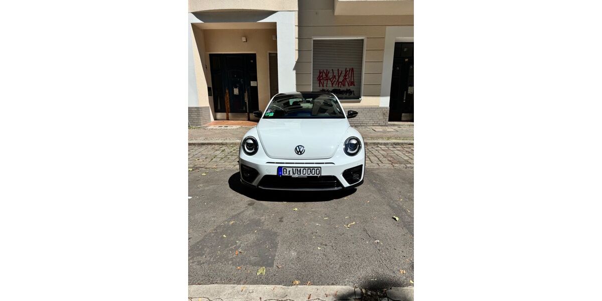 VW Beetle 75.800 km 26.850 &euro; Berlin 10825