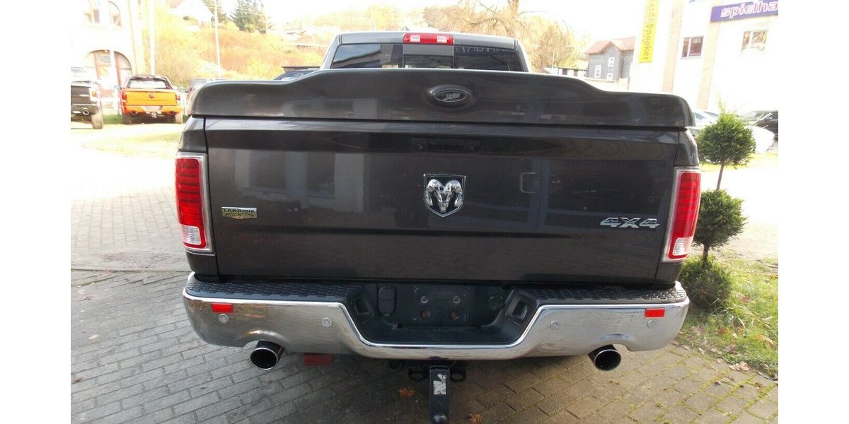 Dodge RAM 1500 5,7 Hemi Laramie UNFALLFREI 107.400 km 31.999 &euro; Rudolstadt 07407
